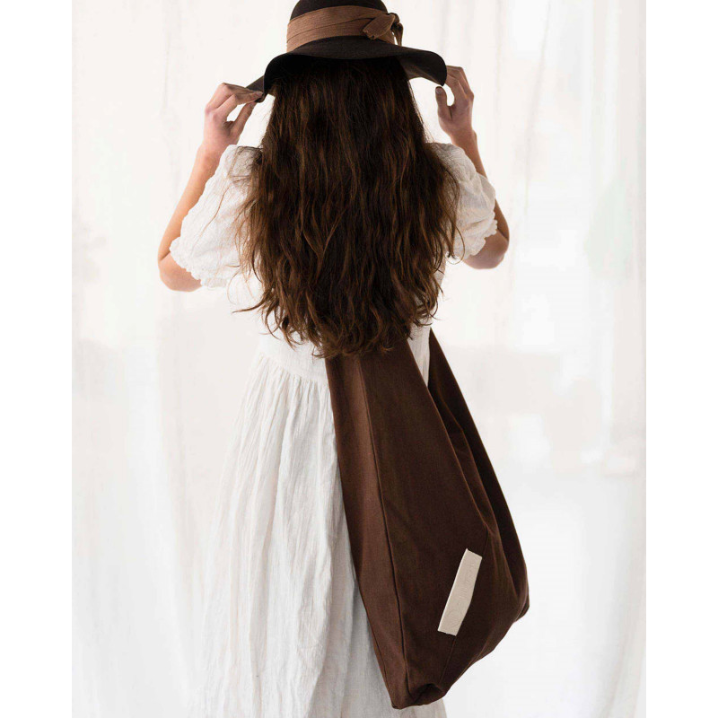 Tintok - Tira Oversized Triangle Canvas - Brown Tintok - Tira Oversized Triangle Canvas - Brown
